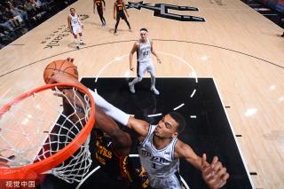 也吸引了不 也吸引了不