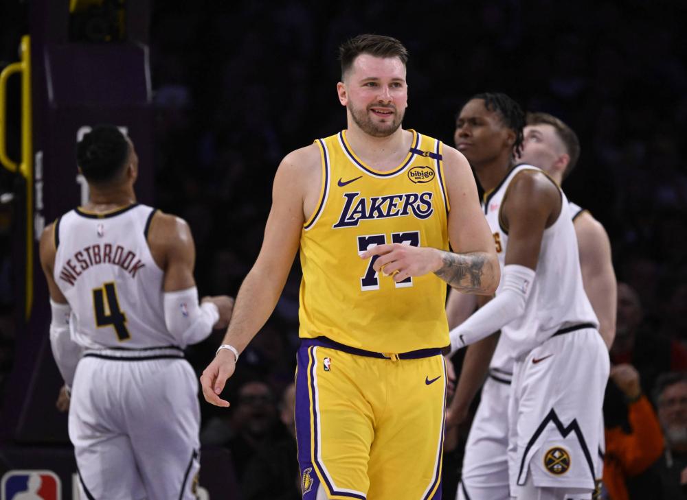 其背后是否 其背后是否